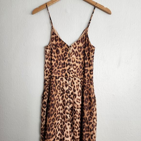 NWT L'Agence V-Neck Leopard Animal Print One-Piece Jumpsuit (Small) - Picture 9 of 11